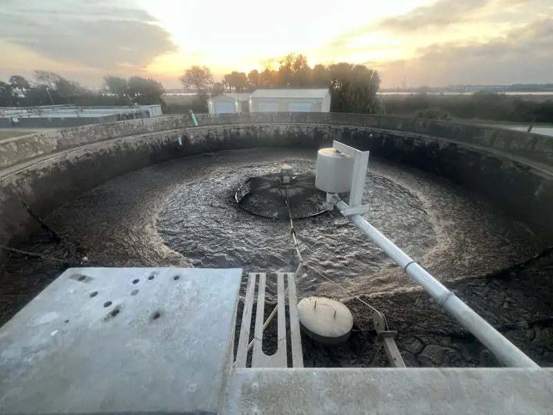 Clarifier in service